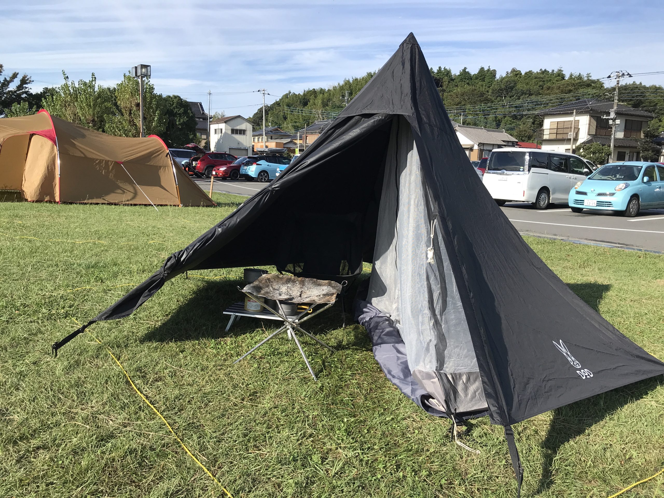 アウトドア テント/タープ DODワンポールテントS(3人用)は自転車キャンプで使える？初心者向けに 