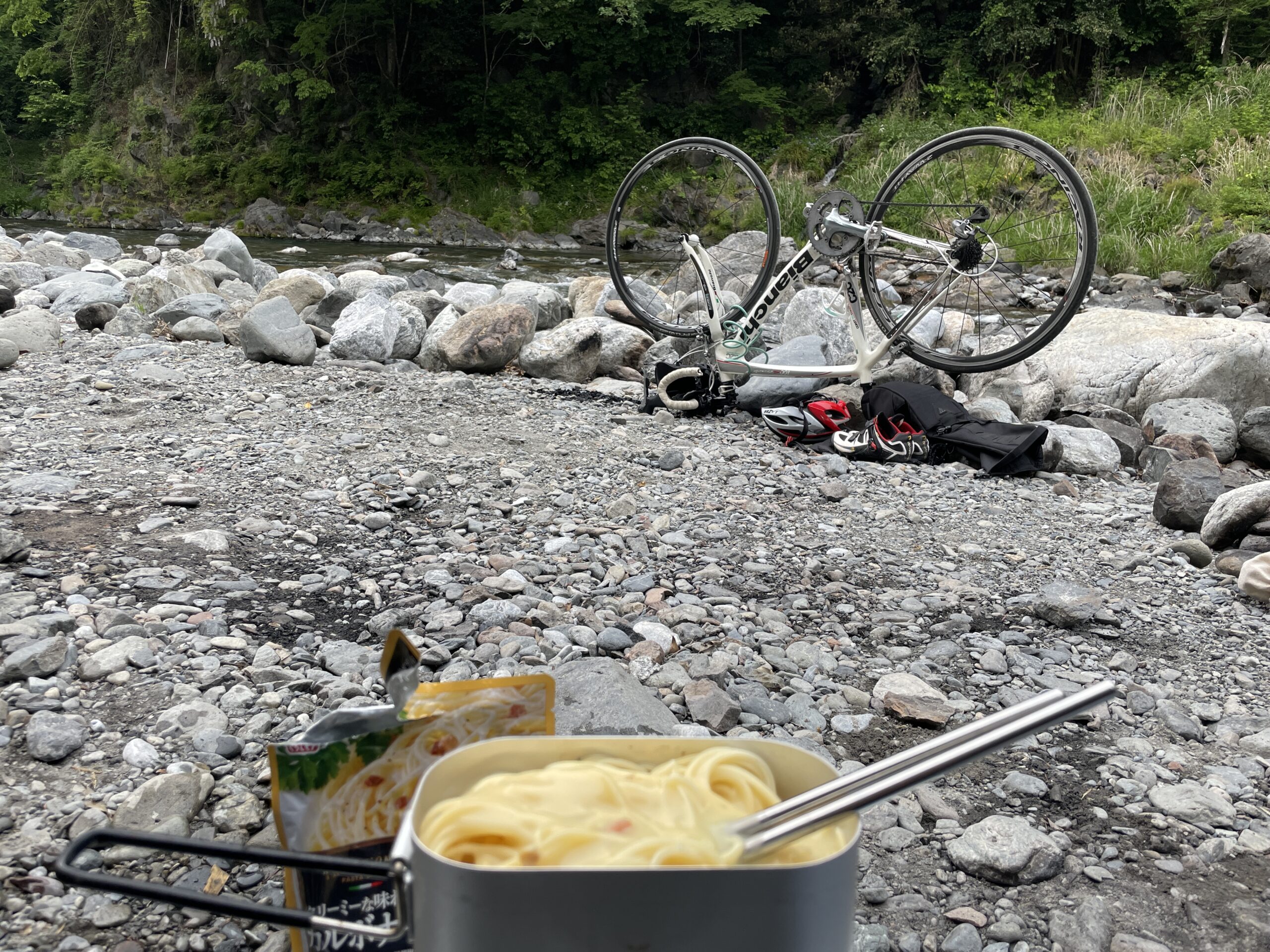 自転車ソロキャンプで食べるおすすめ料理は 最低限の道具で簡単調理 自転車旅の記録