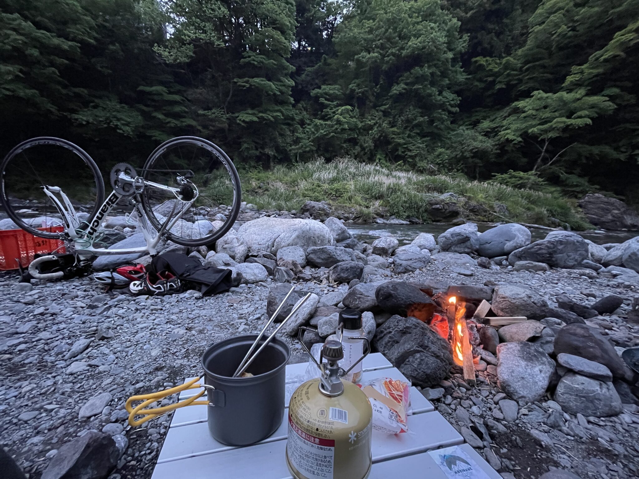 自転車 キャンプ 場